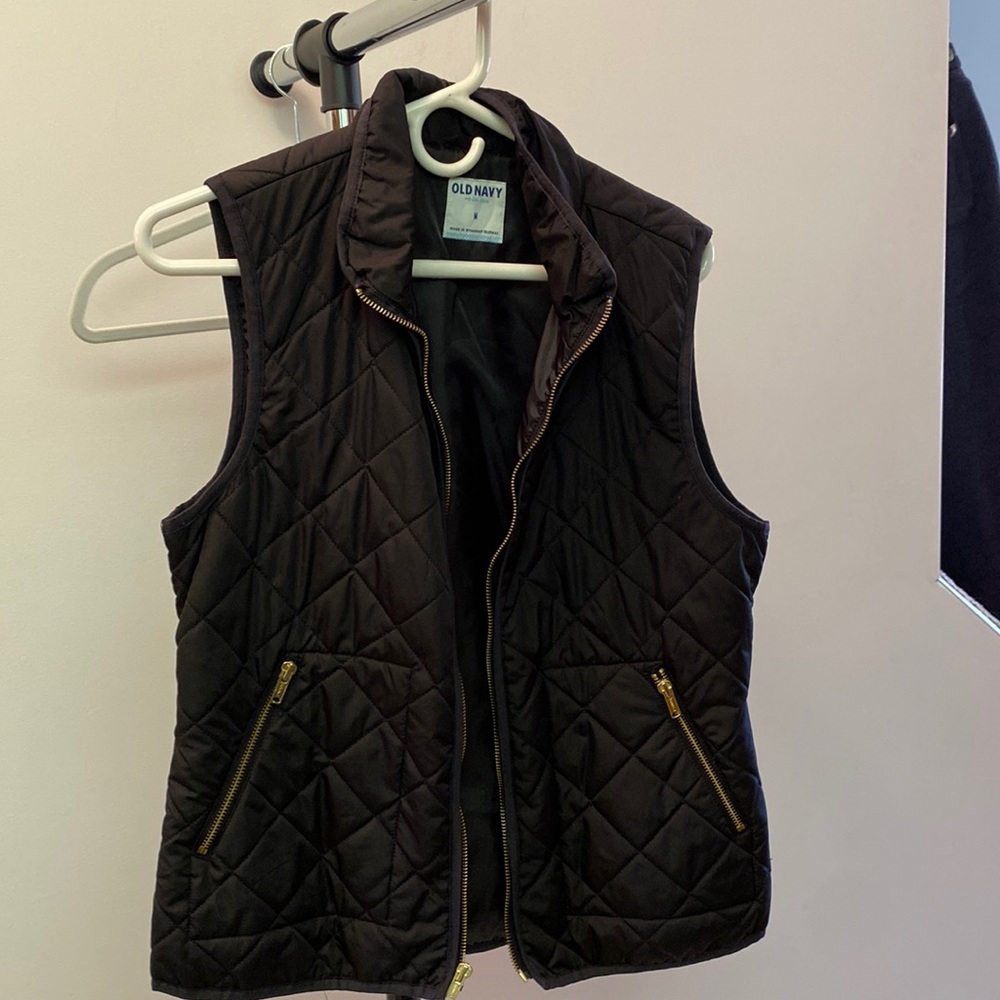 Woman’s black vest
